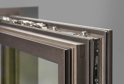 Vertical Windows: Cutting-Edge Hardware and Innovation - FAKRO